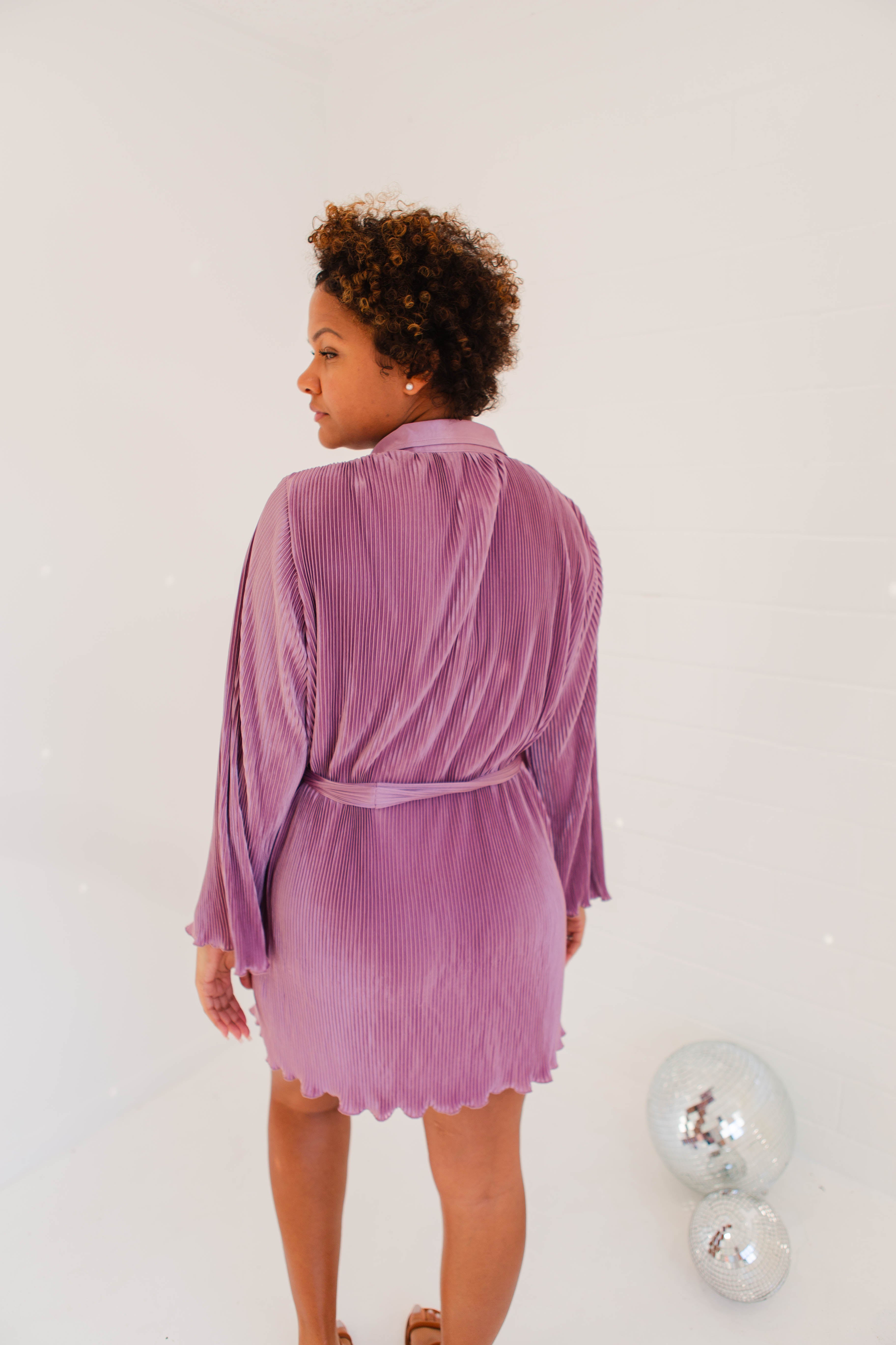 Dusty Lavender Pleated Belted Button Down Shirt Dress – Wildflower